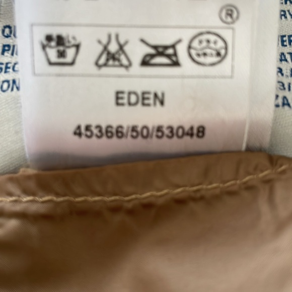 Moncler Tan Cropped Down Jacket - Picture 15 of 15